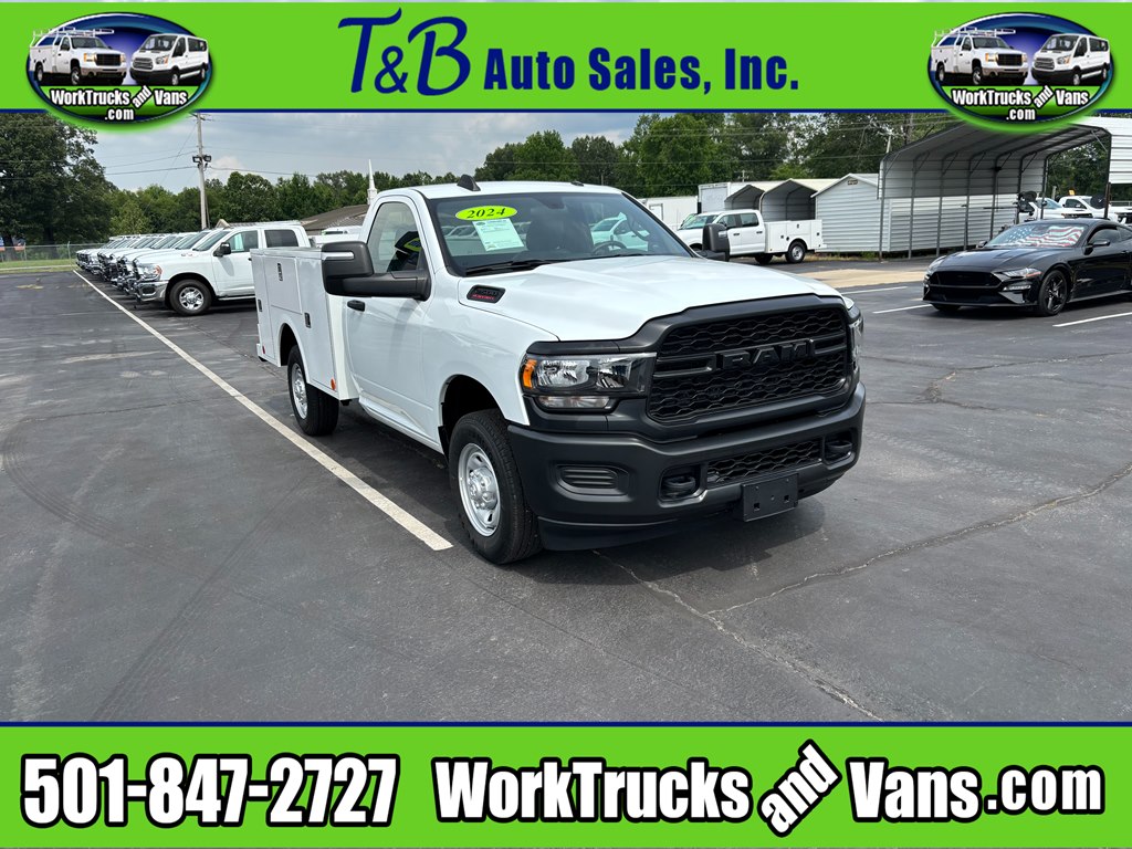 U4982 2024 RAM 2500 TRADESMAN