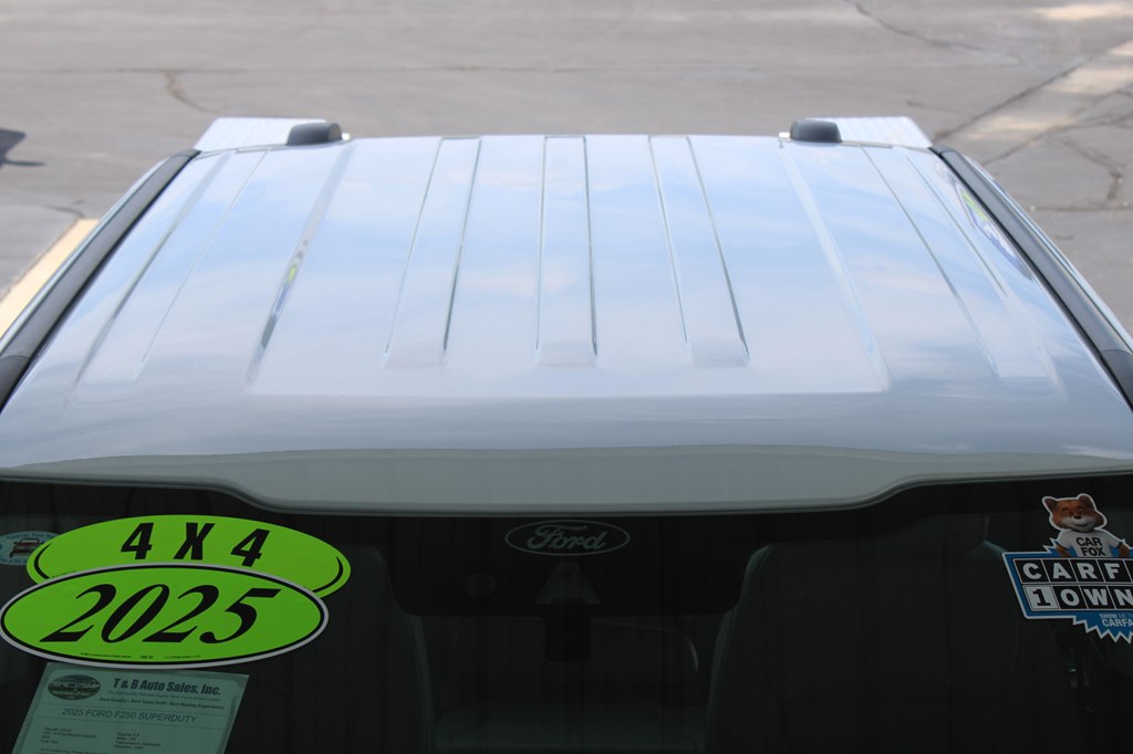 2025 Ford F-250 photo 14