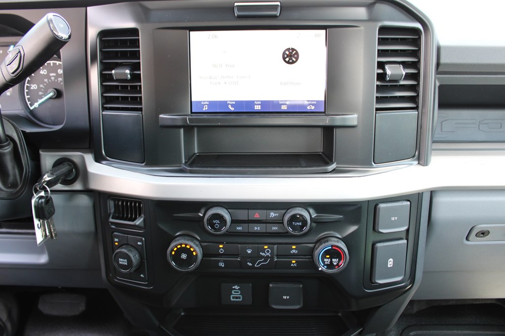 2025 Ford F-250 photo 22