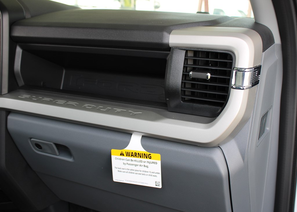 2025 Ford F-250 photo 25