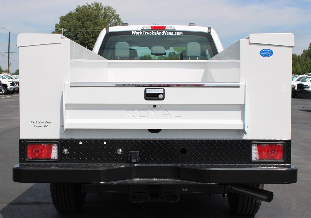 2025 Ford F-250 photo 12