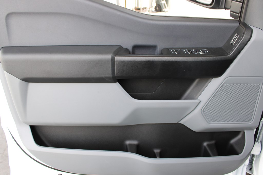2025 Ford F-250 photo 19