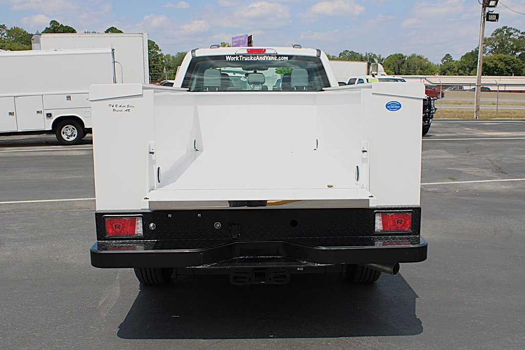 2025 Ford F-250 photo 12