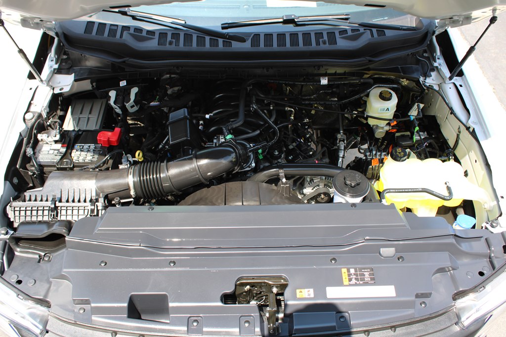 2025 Ford F-250 photo 33