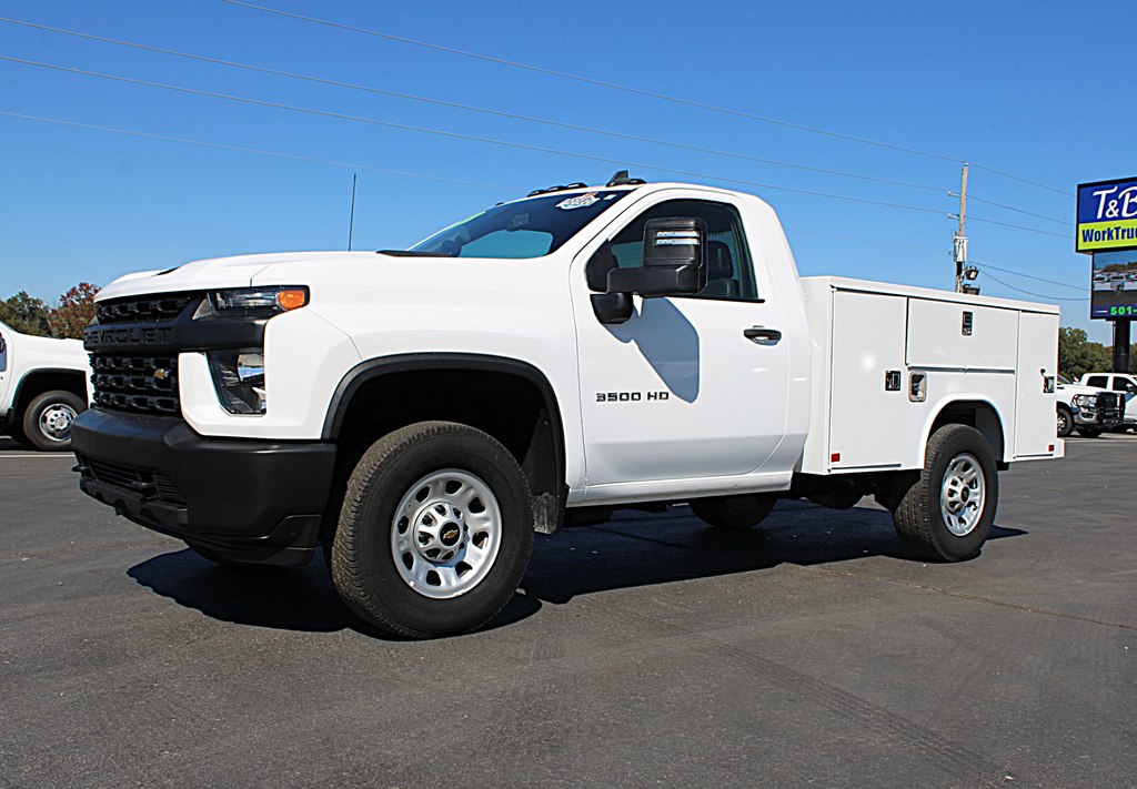 2022 Chevrolet Silverado 3500HD photo 2
