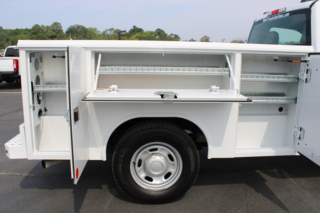 2023 Ford F-250 photo 9