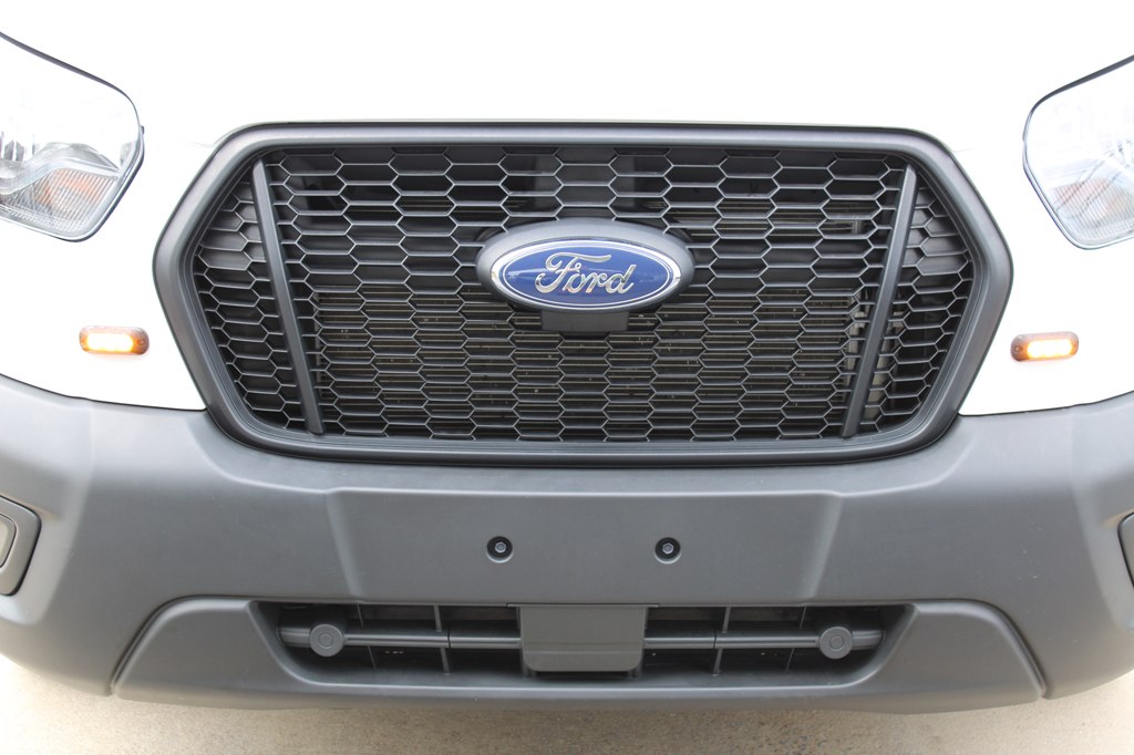 2023 Ford Transit Cutaway photo 22