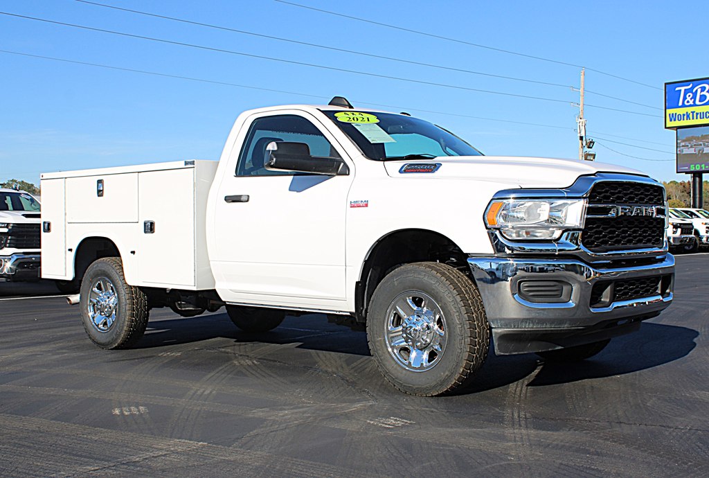 2021 Ram 2500 Tradesman photo 2