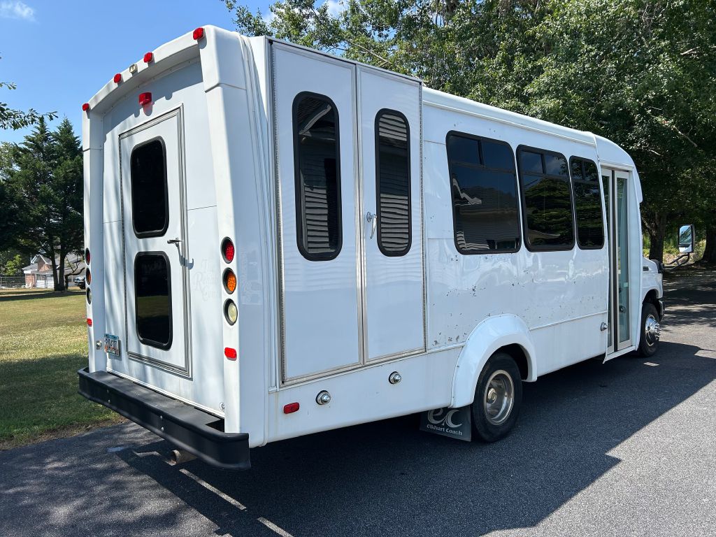 Photo 5 of this FORD ECONOLINE