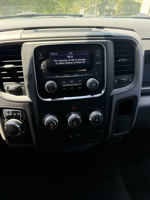 Photo 16 of this RAM 1500
