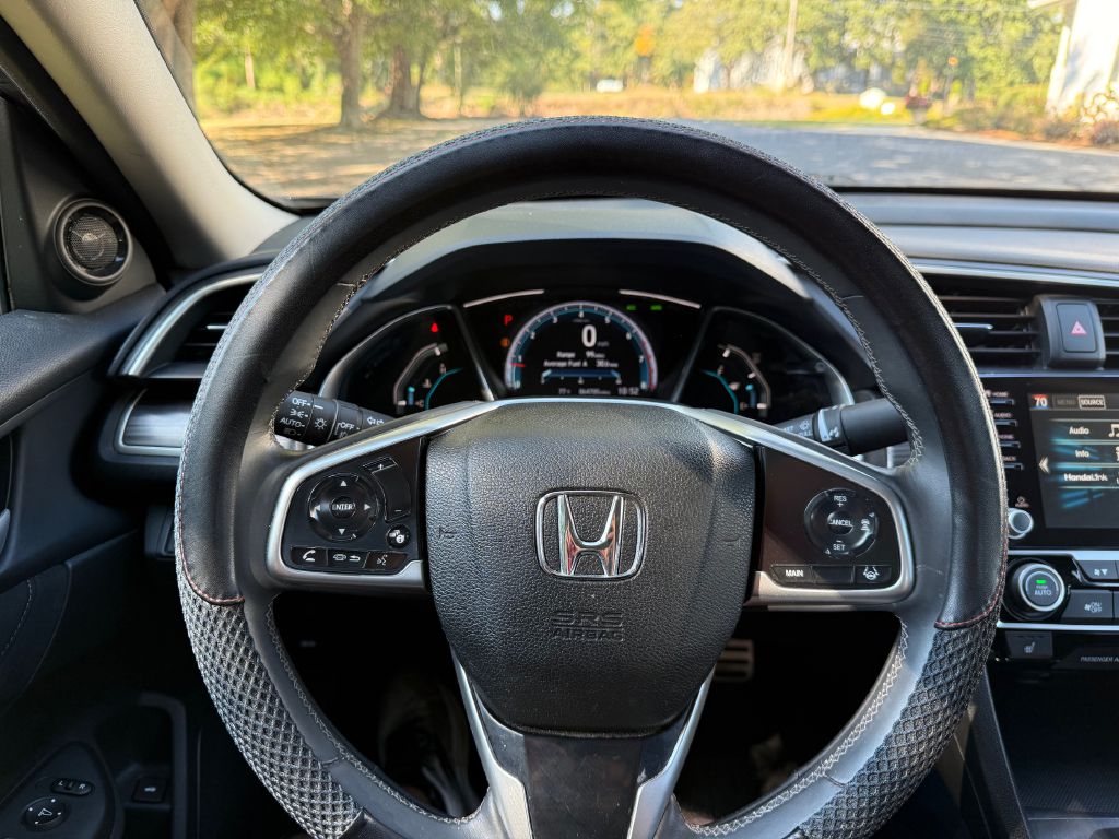 Photo 13 of this HONDA CIVIC