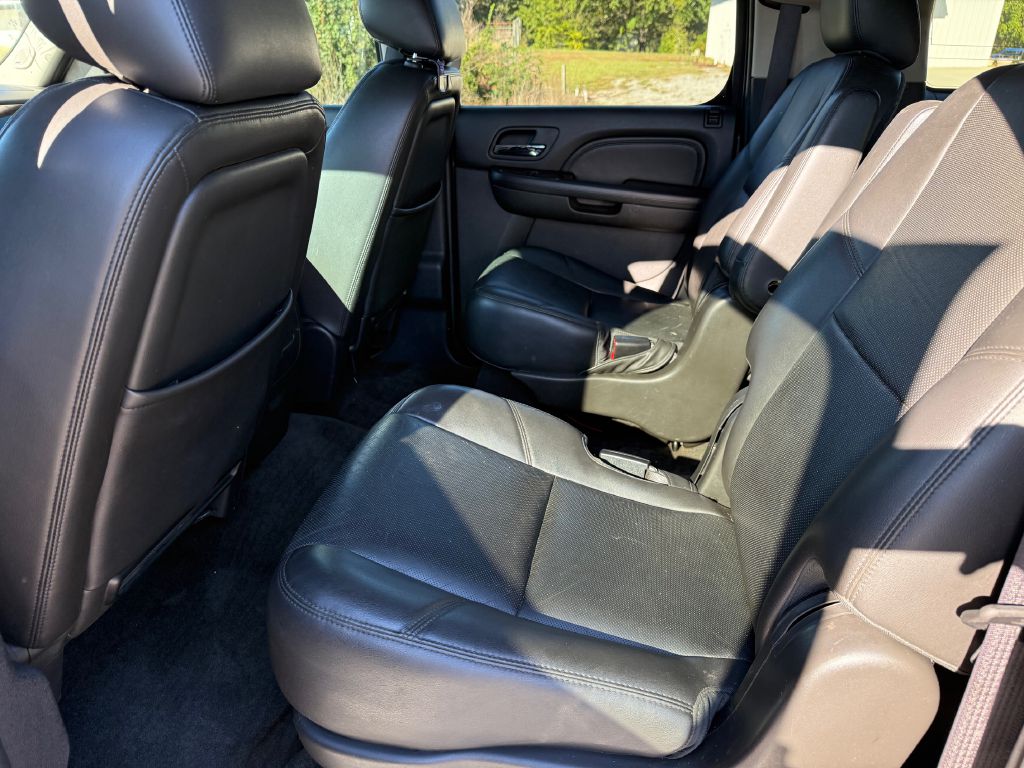 Photo 7 of this GMC YUKON XL