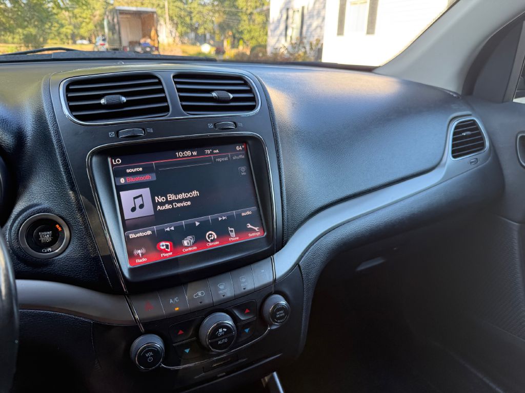 Photo 13 of this DODGE JOURNEY