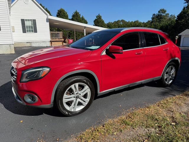 2019 MERCEDES-BENZ GLA