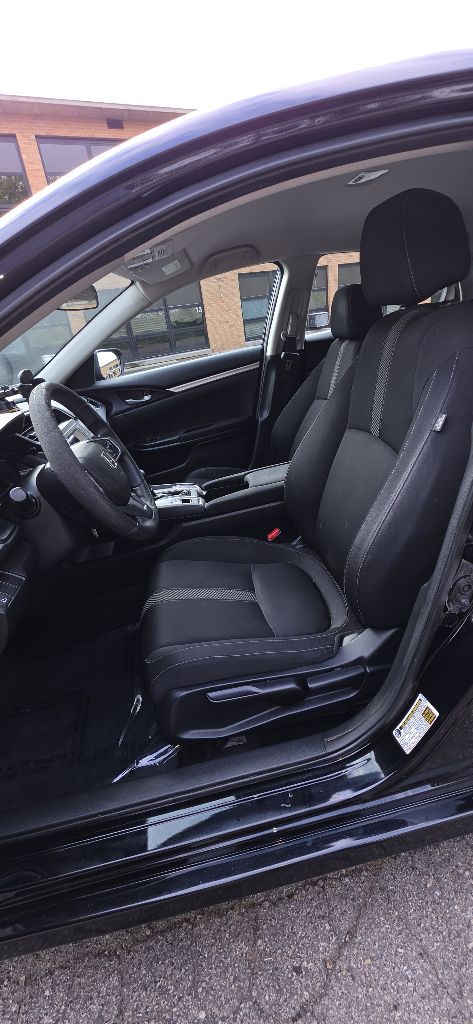 Photo 11 of this HONDA CIVIC