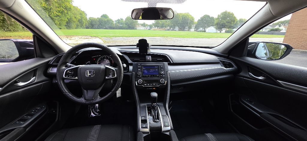 Photo 12 of this HONDA CIVIC