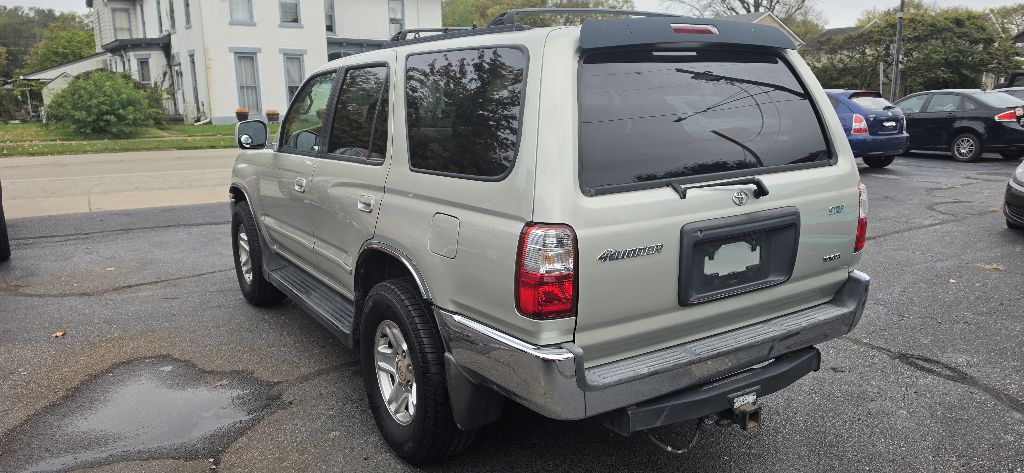 Photo 8 of this TOYOTA 4RUNNER