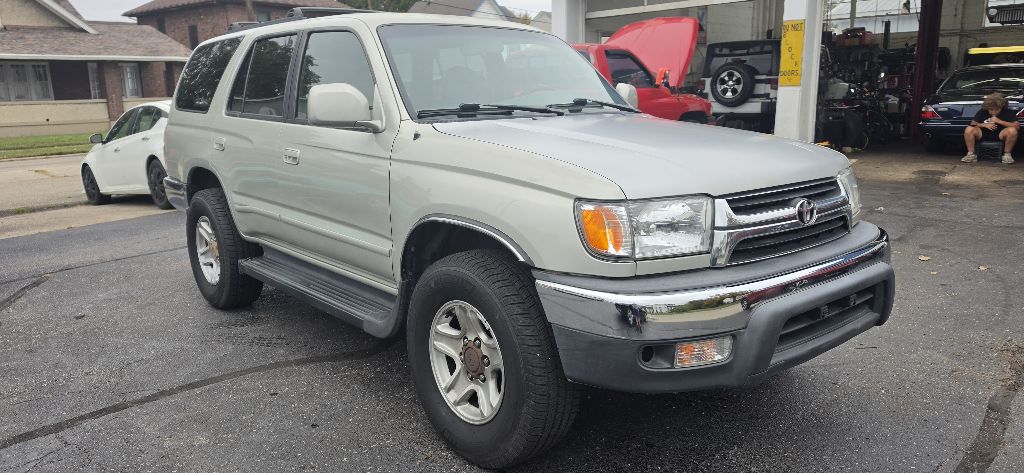 Photo 5 of this TOYOTA 4RUNNER