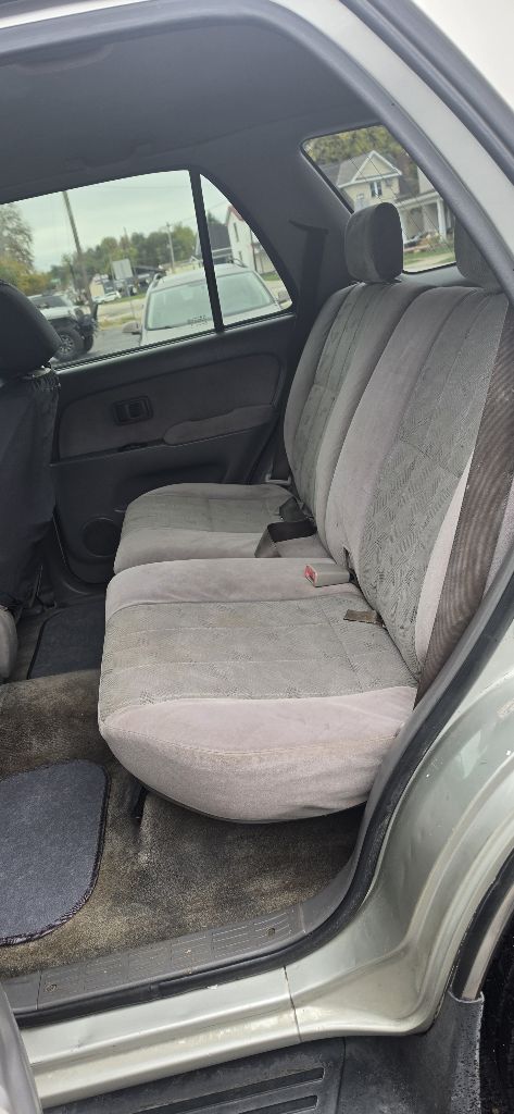 Photo 11 of this TOYOTA 4RUNNER