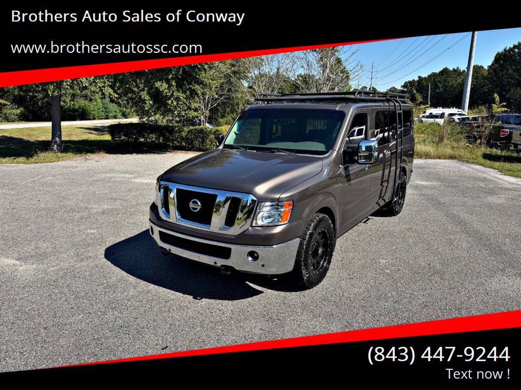 2017 NISSAN NV