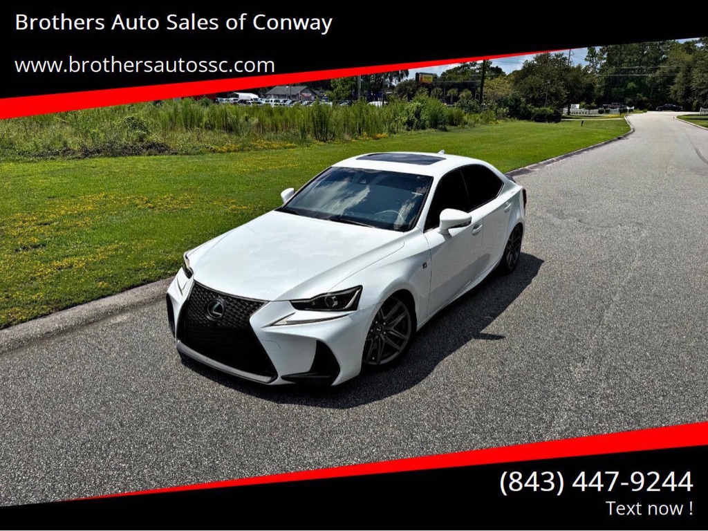 2017 LEXUS IS 200T
