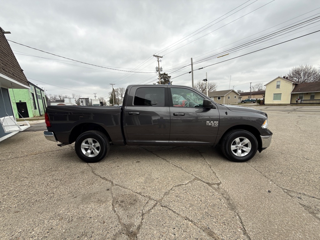 Photo 8 of this RAM 1500 CLASSIC