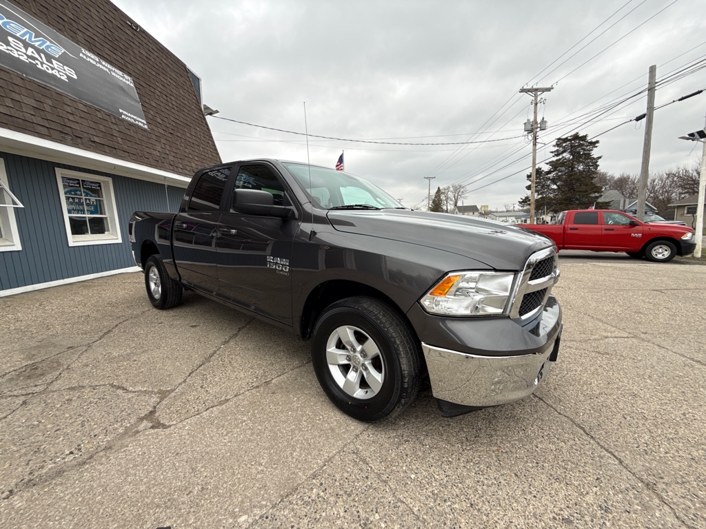 Photo 9 of this RAM 1500 CLASSIC