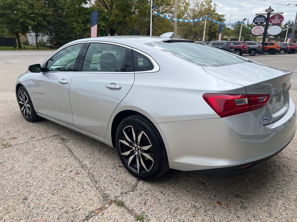 Photo 7 of this CHEVROLET MALIBU
