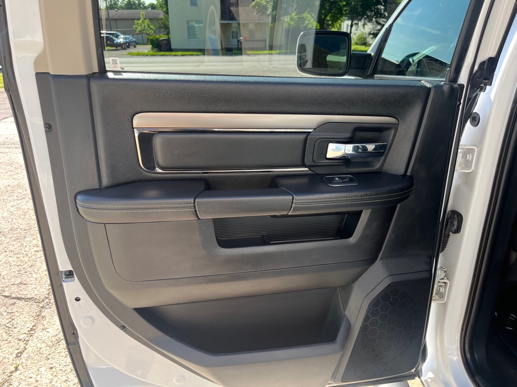 Photo 15 of this RAM 1500