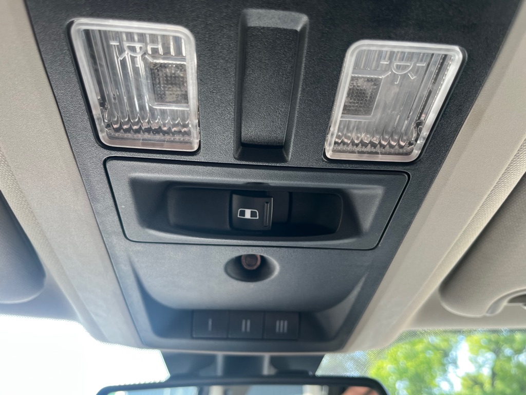 Photo 44 of this RAM 1500
