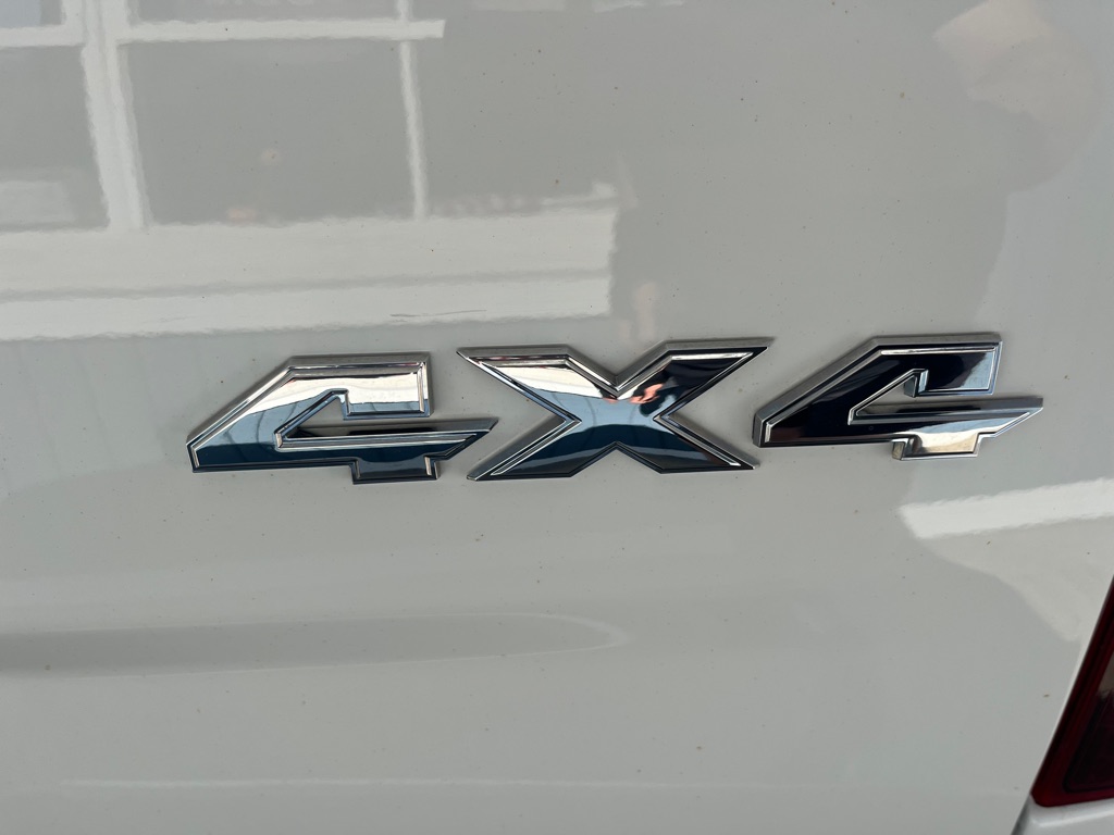 Photo 29 of this RAM 1500