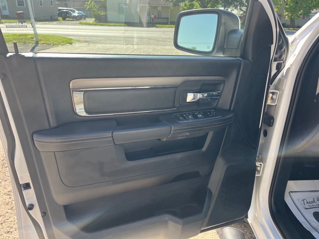 Photo 13 of this RAM 1500