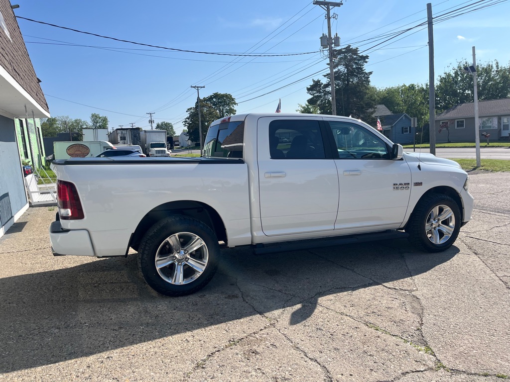 Photo 8 of this RAM 1500