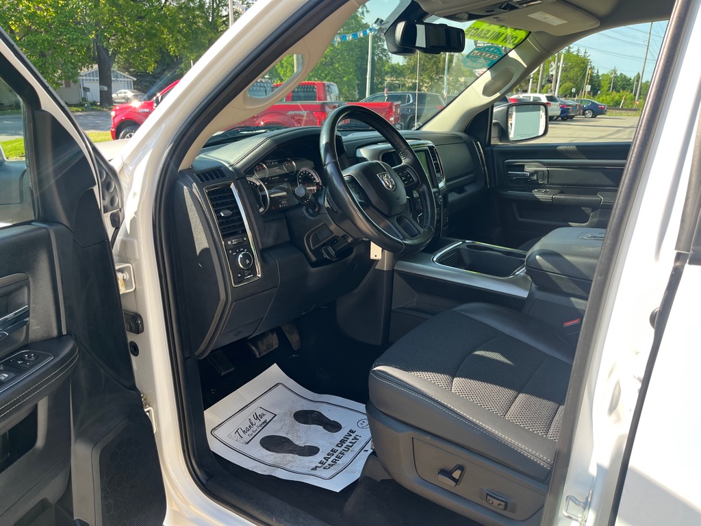 Photo 12 of this RAM 1500