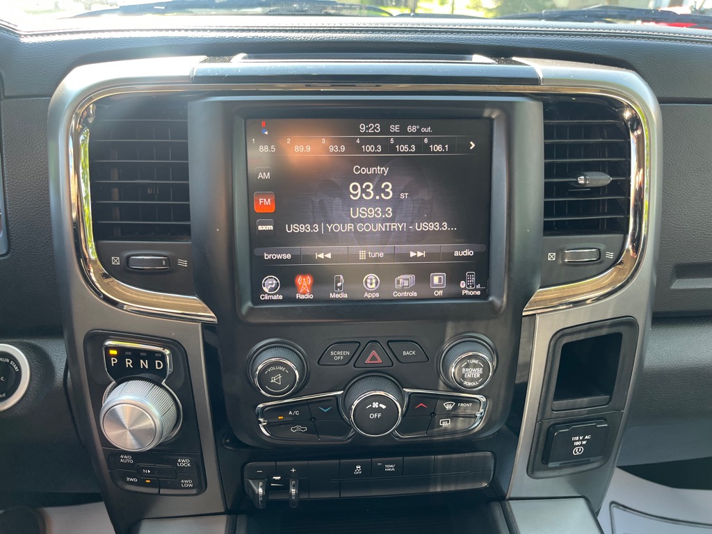 Photo 36 of this RAM 1500