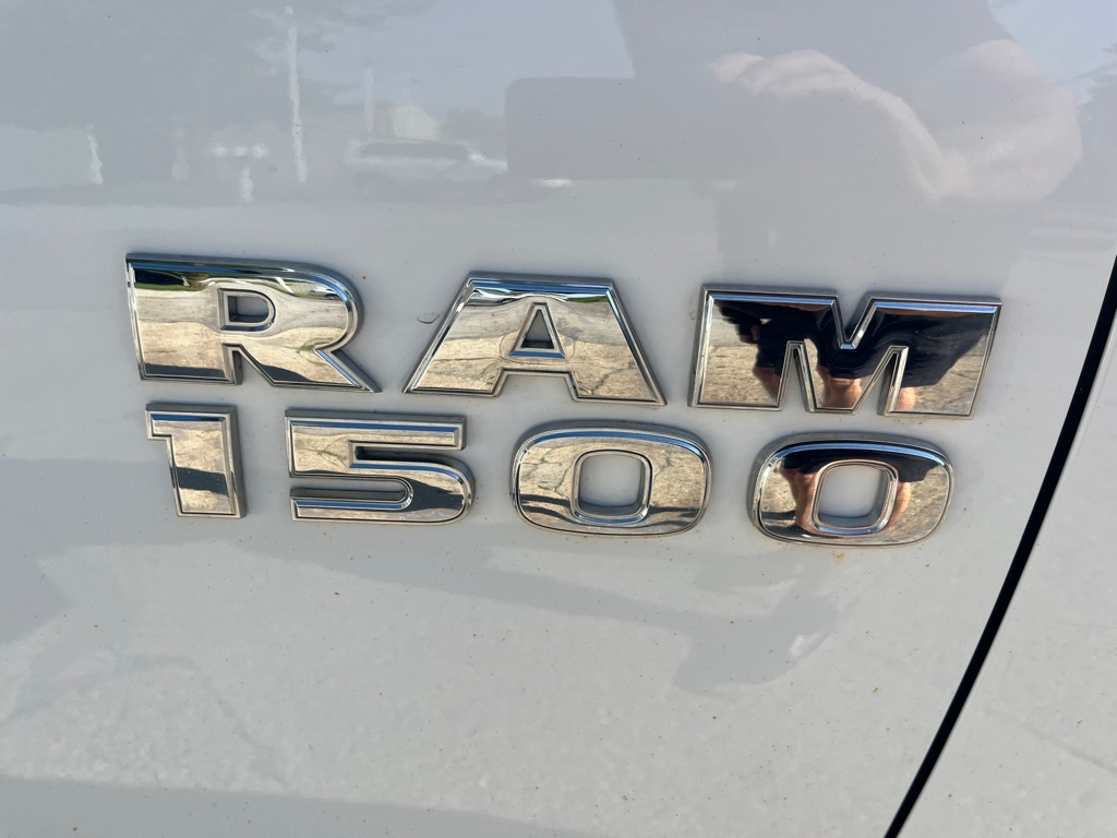 Photo 28 of this RAM 1500