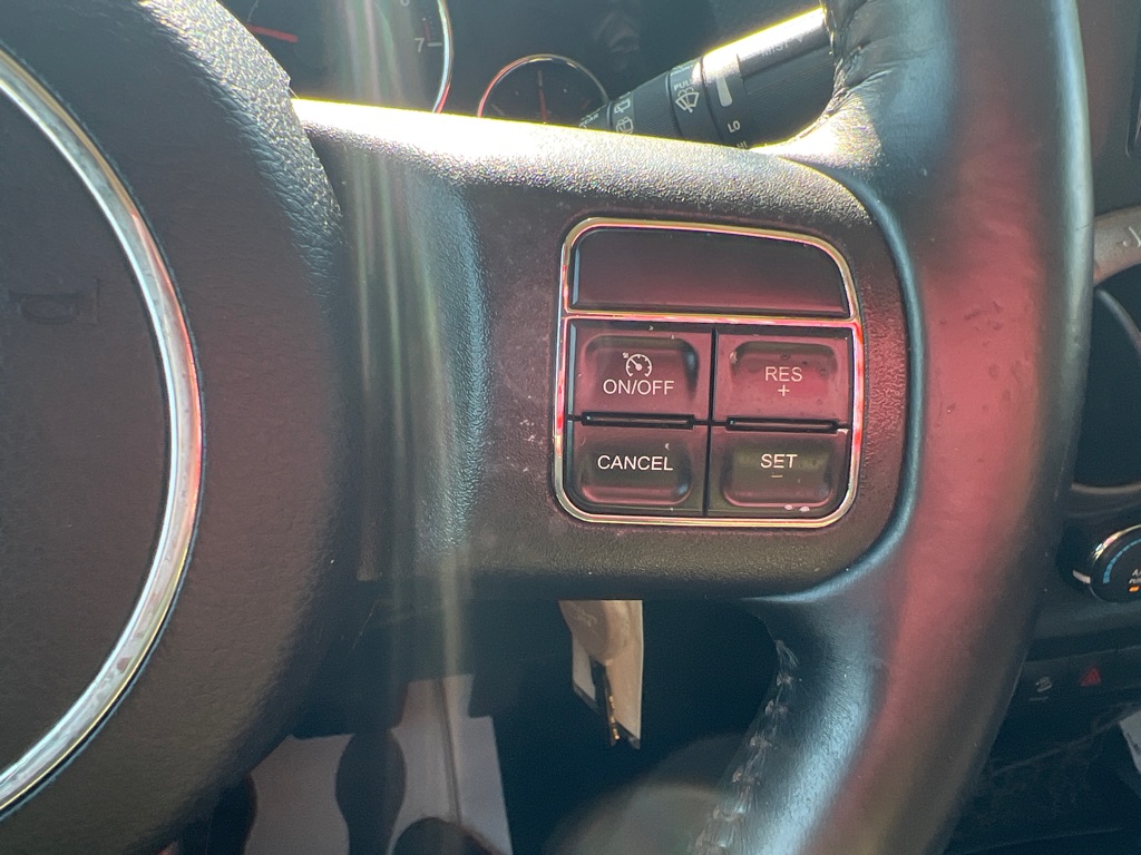 Photo 32 of this JEEP WRANGLER UNLIMI