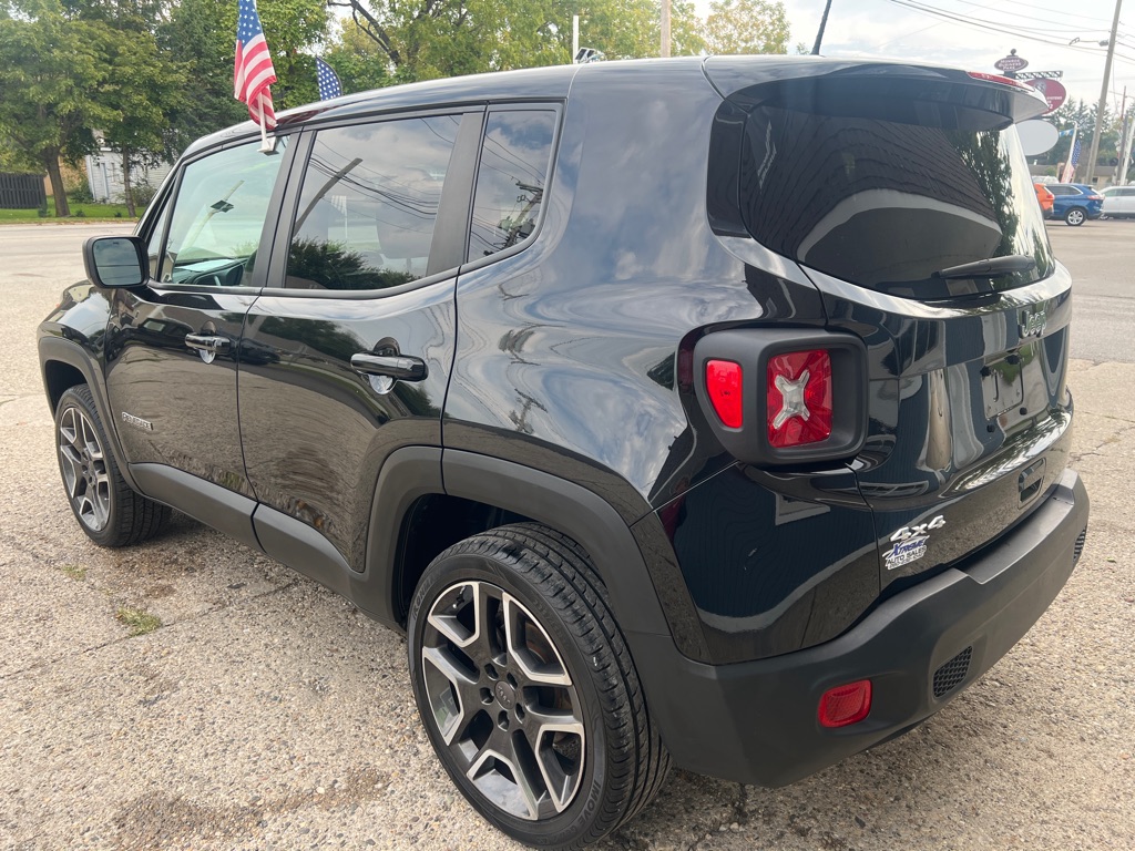 Photo 6 of this JEEP RENEGADE