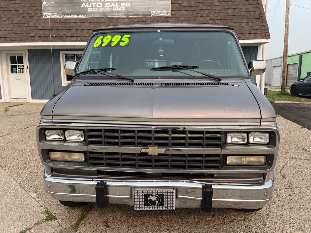 Photo 4 of this CHEVROLET G20 VAN