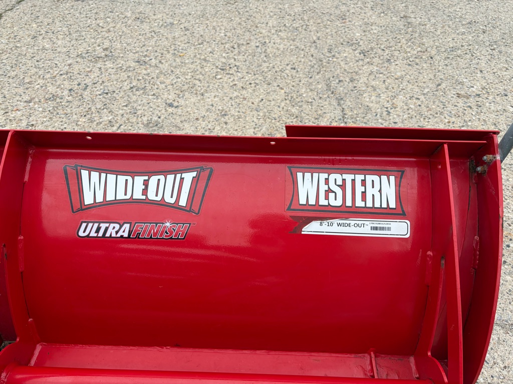 Photo 13 of this CHEVROLET SILVERADO 2500H