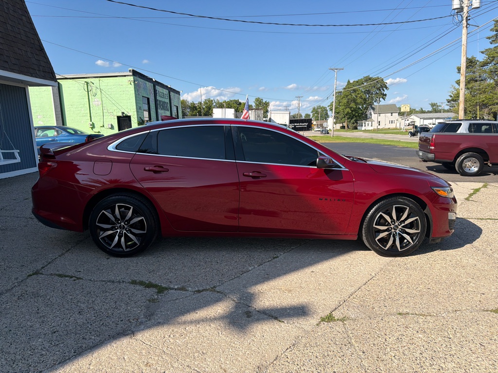 Photo 8 of this CHEVROLET MALIBU