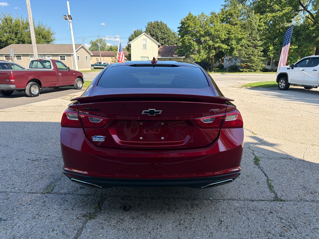 Photo 6 of this CHEVROLET MALIBU