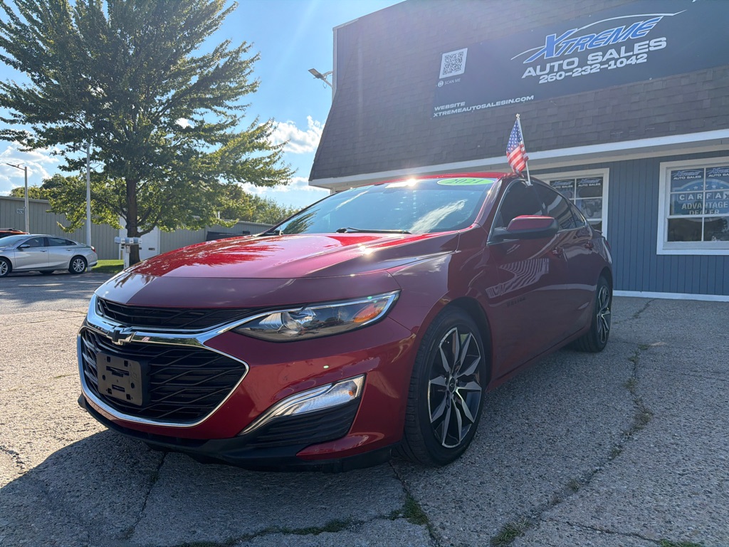 Photo 3 of this CHEVROLET MALIBU