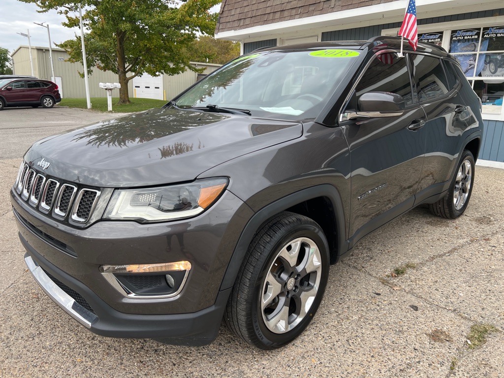 Photo 15 of this JEEP COMPASS
