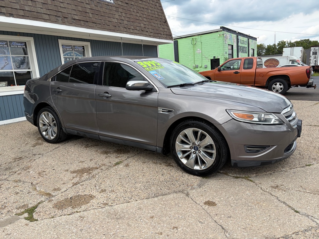 Photo 8 of this FORD TAURUS