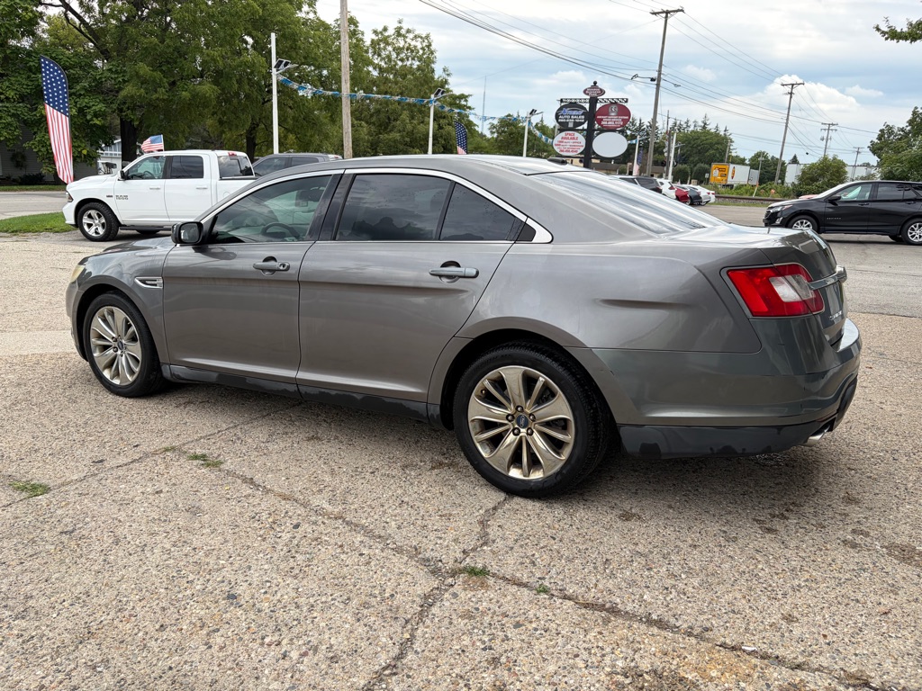Photo 4 of this FORD TAURUS