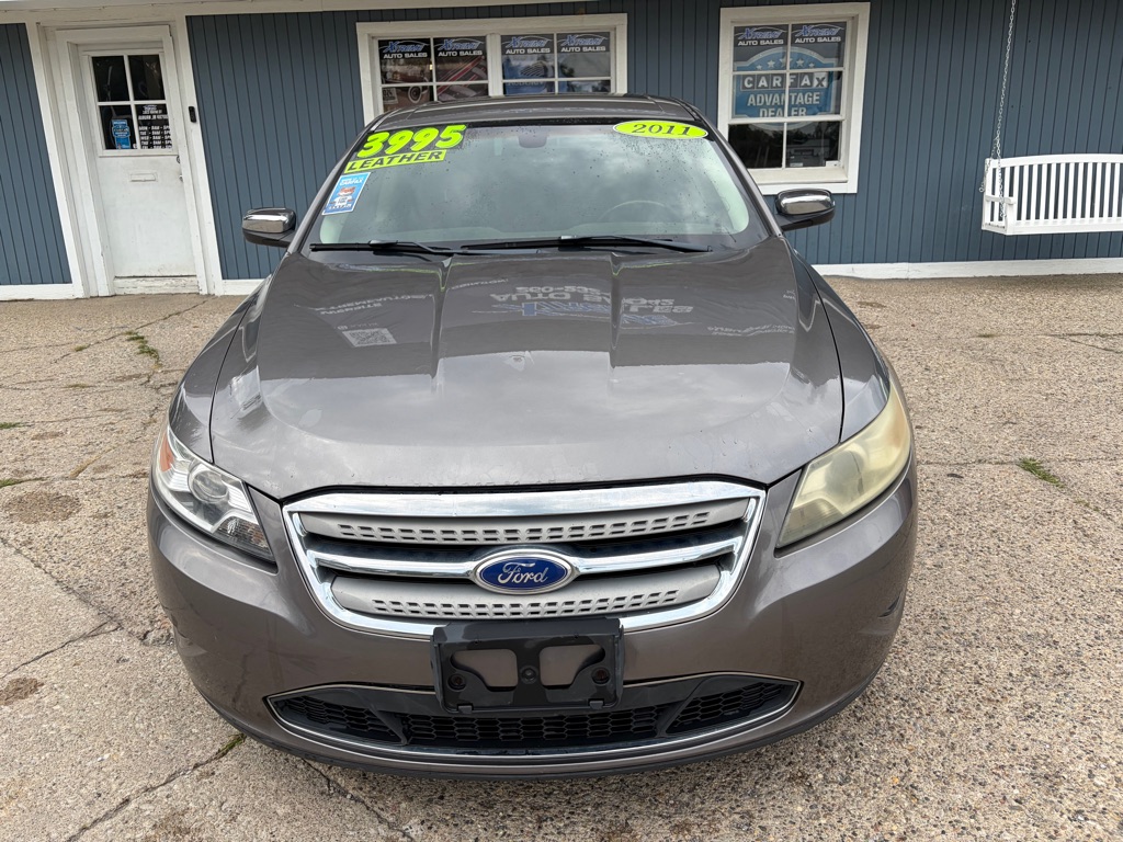 Photo 9 of this FORD TAURUS