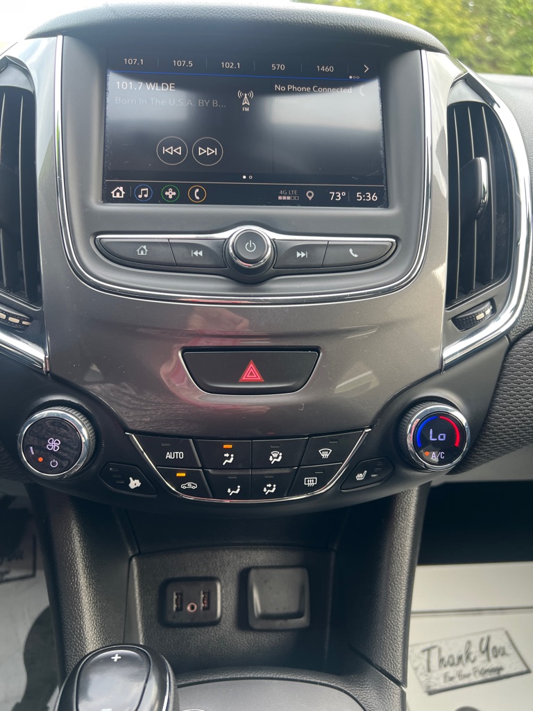 Photo 38 of this CHEVROLET CRUZE