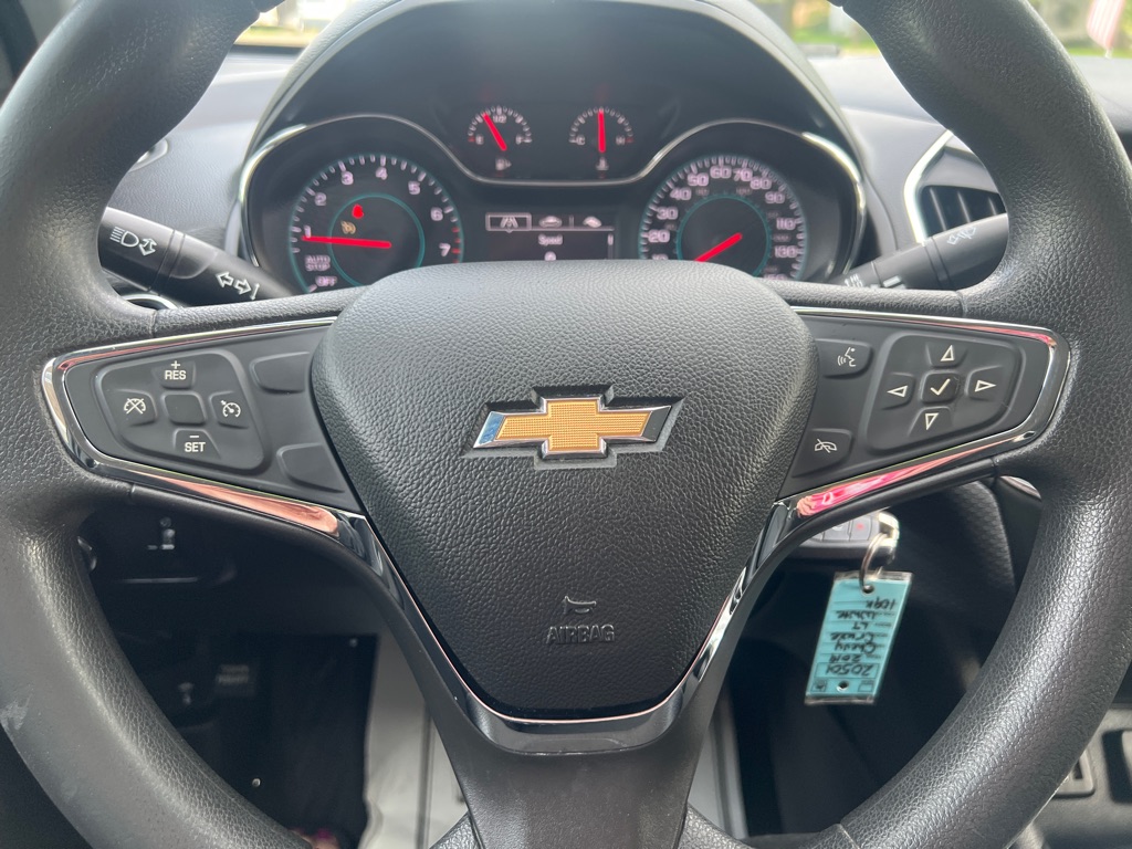 Photo 30 of this CHEVROLET CRUZE