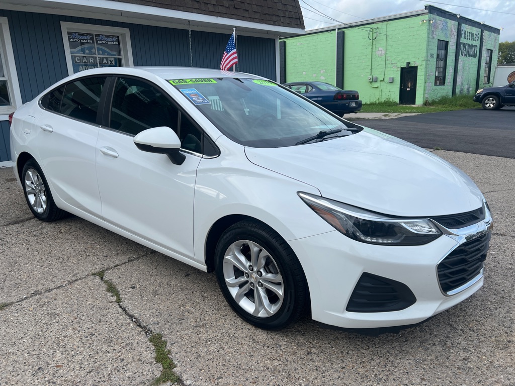 Photo 11 of this CHEVROLET CRUZE